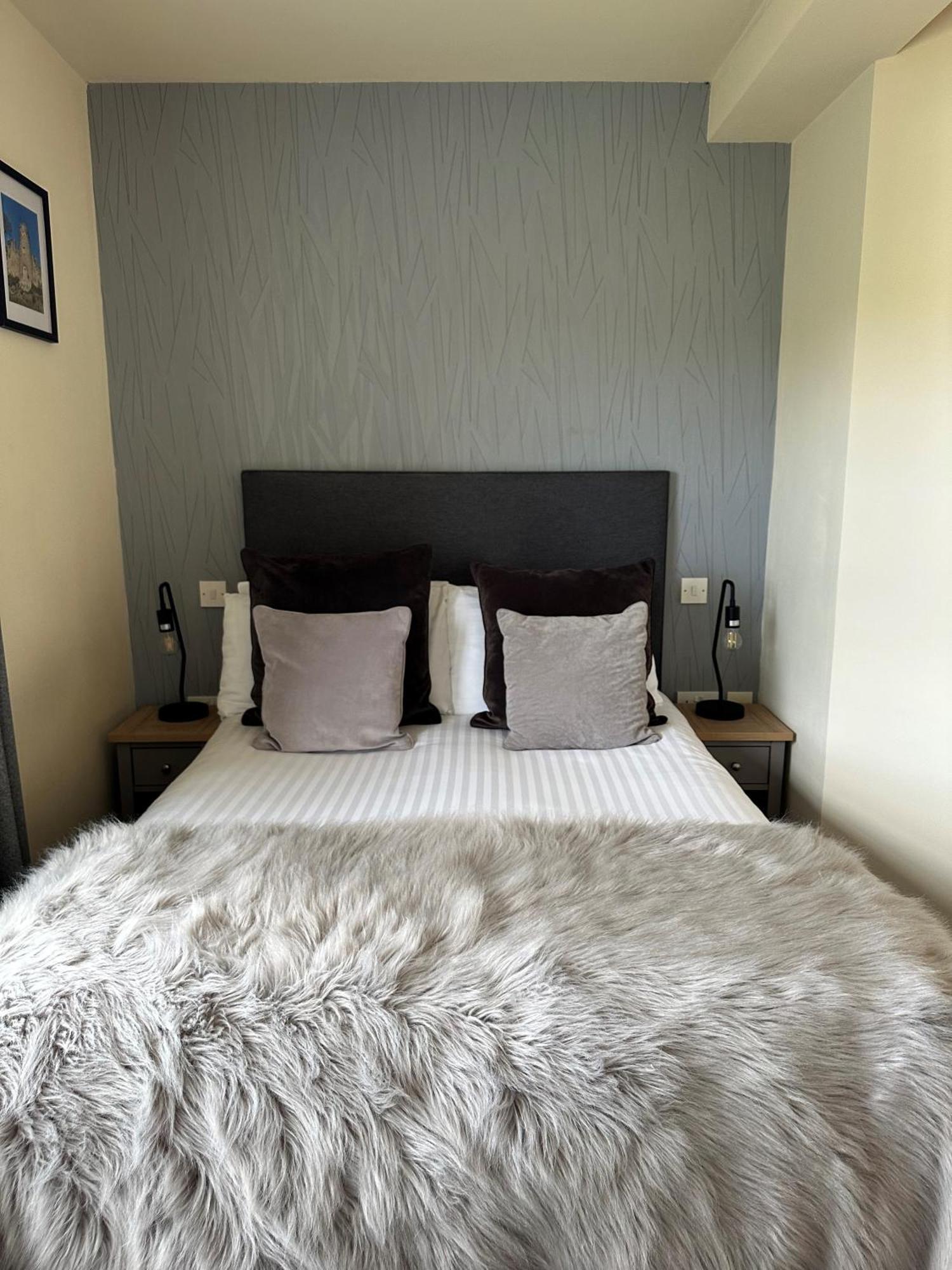 The Charlton Arms Bed & Breakfast Ludlow Eksteriør bilde
