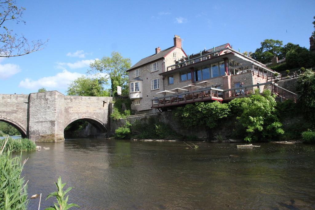The Charlton Arms Bed & Breakfast Ludlow Eksteriør bilde